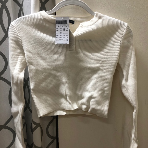Brandy Melville Tops - Brandy Melville  Long sleeve top BRAND NEW